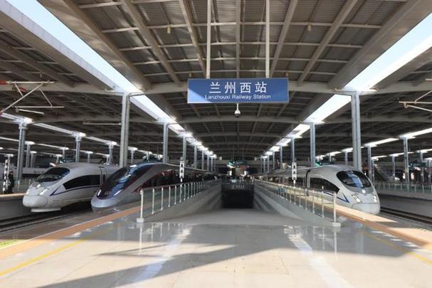 蘭州貨運(yùn)鐵路示意圖片蘭州貨運(yùn)列車